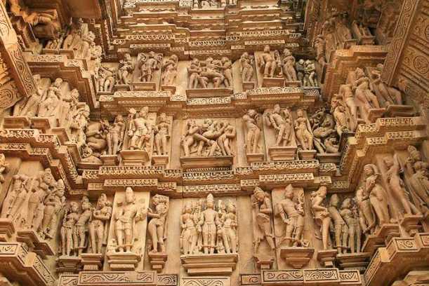 khajuraho-temples-art-and-craft