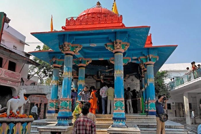 unique-temples-india-Brahma-Temple