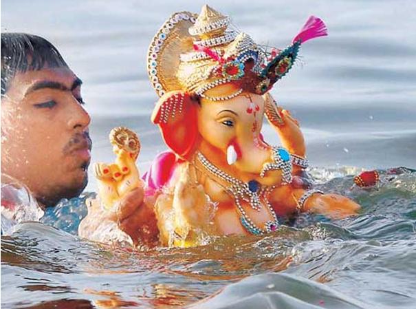 ganesh-visarjan-2014