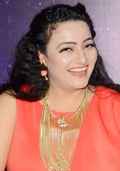 honey-preet-insan-movie-director-pics-4511